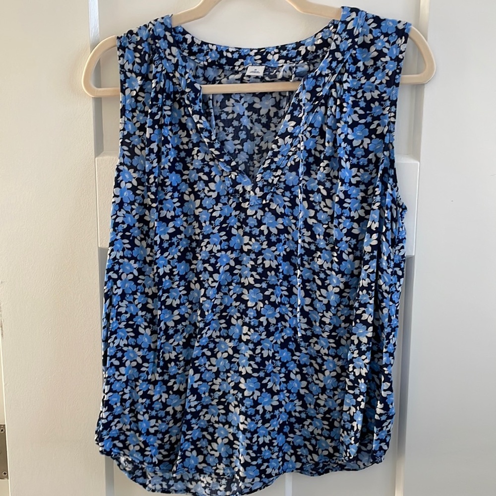 Old Navy Tank